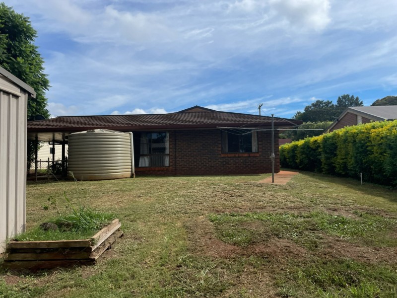7 Joseph Street, Kingaroy QLD 4610