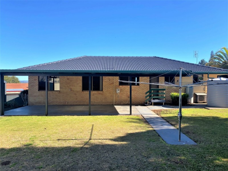 6 Candello Close, Kingaroy QLD 4610