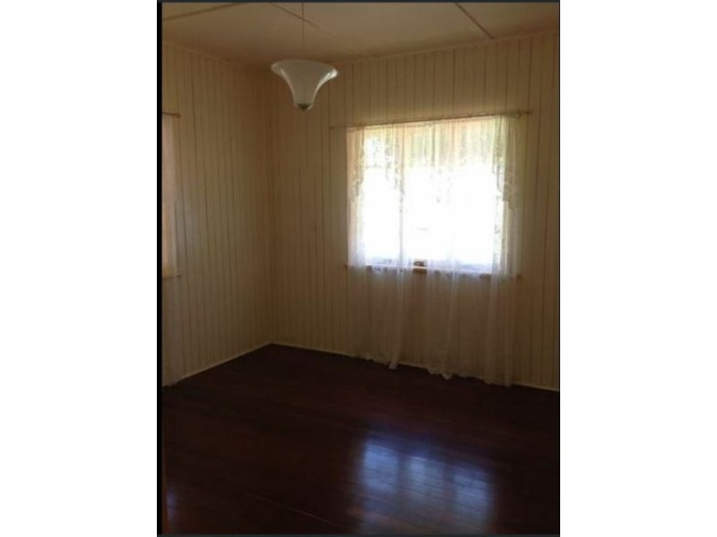 7 River Road, Kingaroy QLD 4610