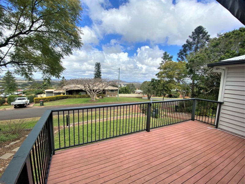 8 MacDiarmid Street, Kingaroy QLD 4610