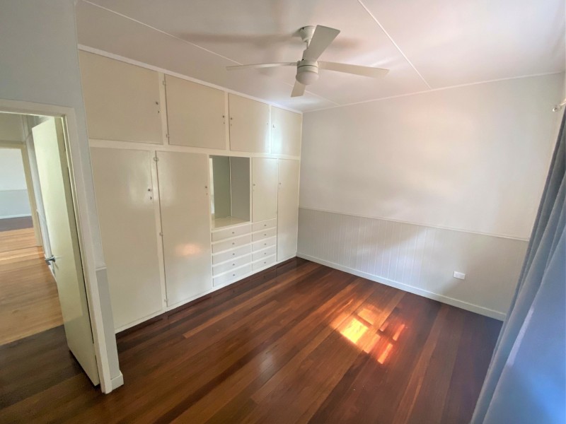 8 MacDiarmid Street, Kingaroy QLD 4610