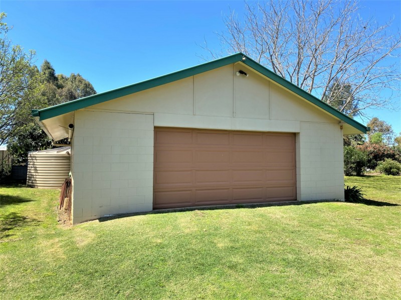 20 Bethany Street, Kingaroy QLD 4610