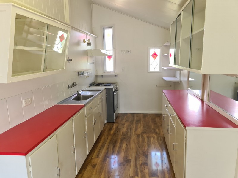 65 Railway Terrace, Kingaroy QLD 4610