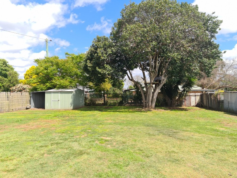 65 Railway Terrace, Kingaroy QLD 4610