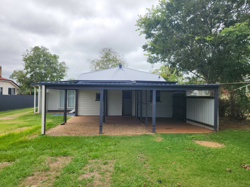65 Railway Terrace, Kingaroy QLD 4610