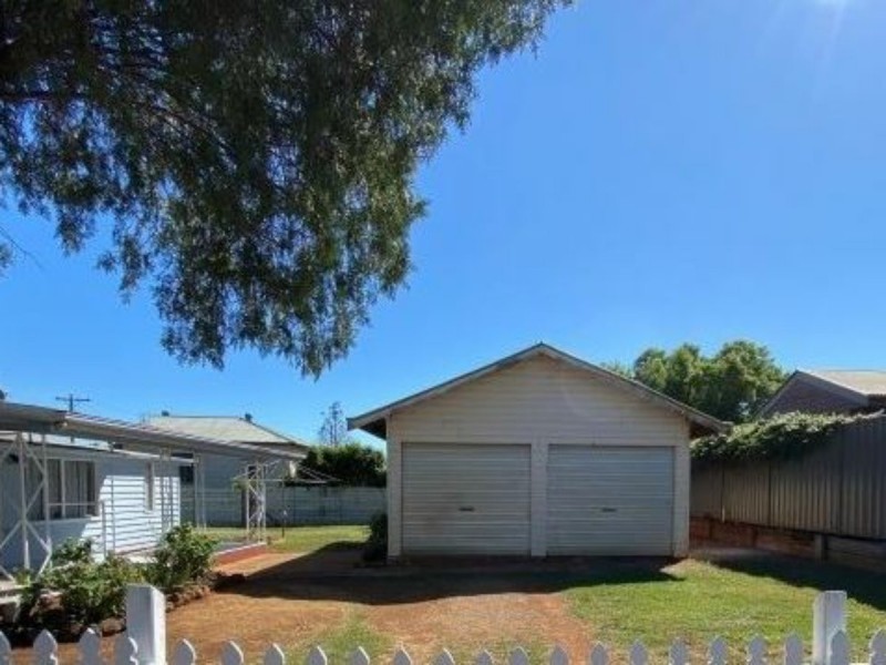 36 Kingaroy St, Kingaroy QLD 4610