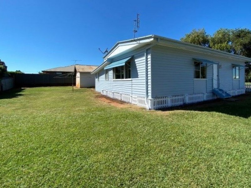 36 Kingaroy St, Kingaroy QLD 4610