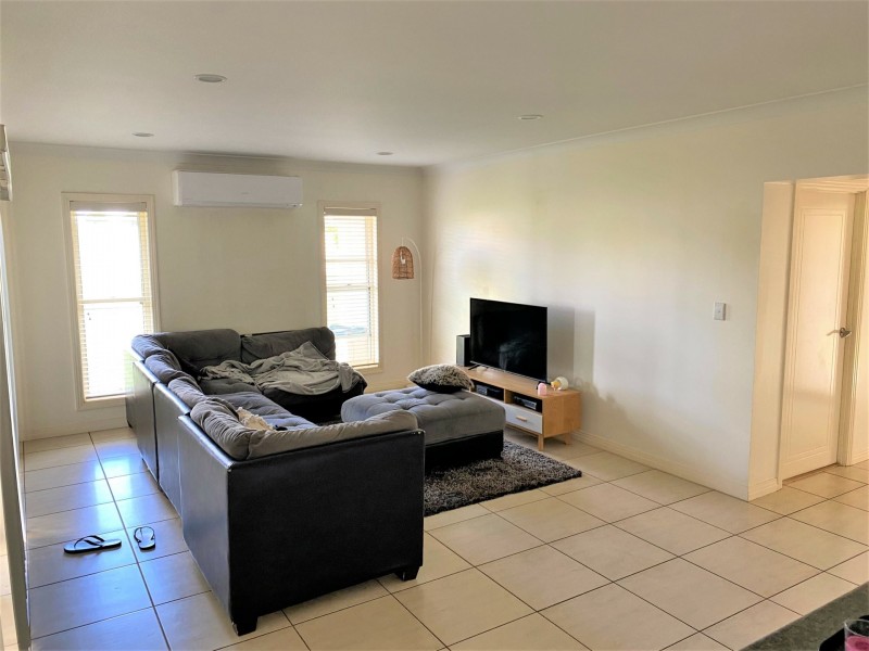 5-7 Rosella Parade, Kingaroy QLD 4610