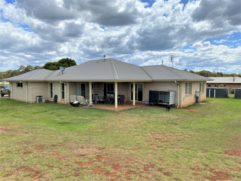 5-7 Rosella Parade, Kingaroy QLD 4610