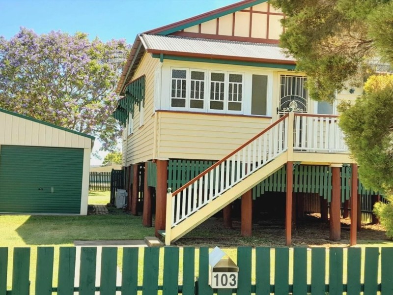 103 Drayton Street, Nanango QLD 4615