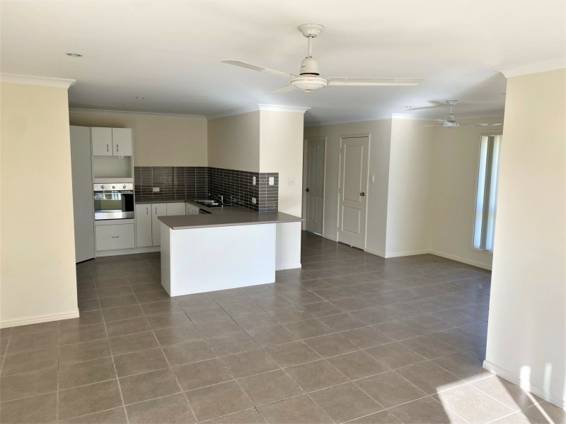 46 Parkside Drive, Kingaroy QLD 4610