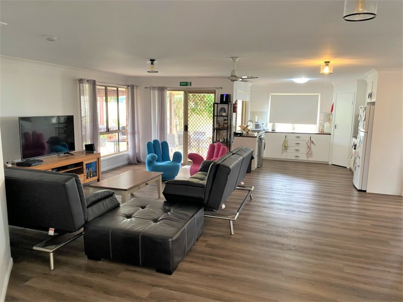 2 Wattle Street, Kingaroy QLD 4610