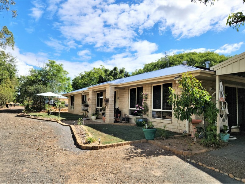 3 West Road, Wondai QLD 4606