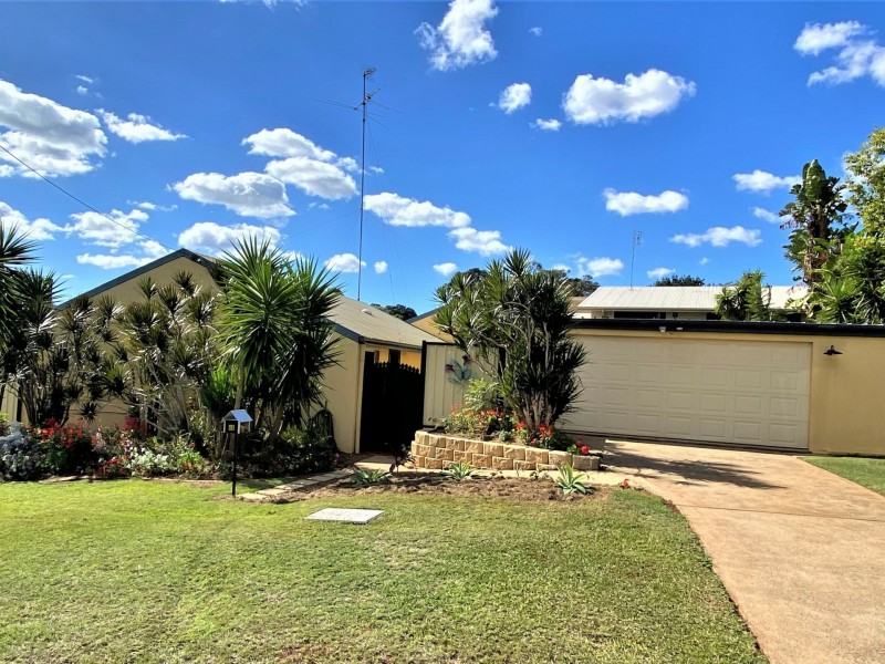 4A Hazlemount Terrace, Kingaroy QLD 4610