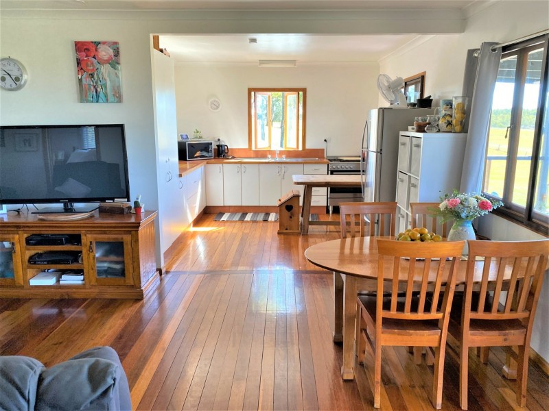 381 Parker Road, Ellesmere QLD 4610