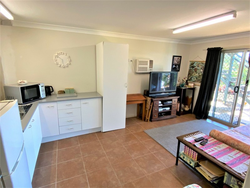 381 Parker Road, Ellesmere QLD 4610