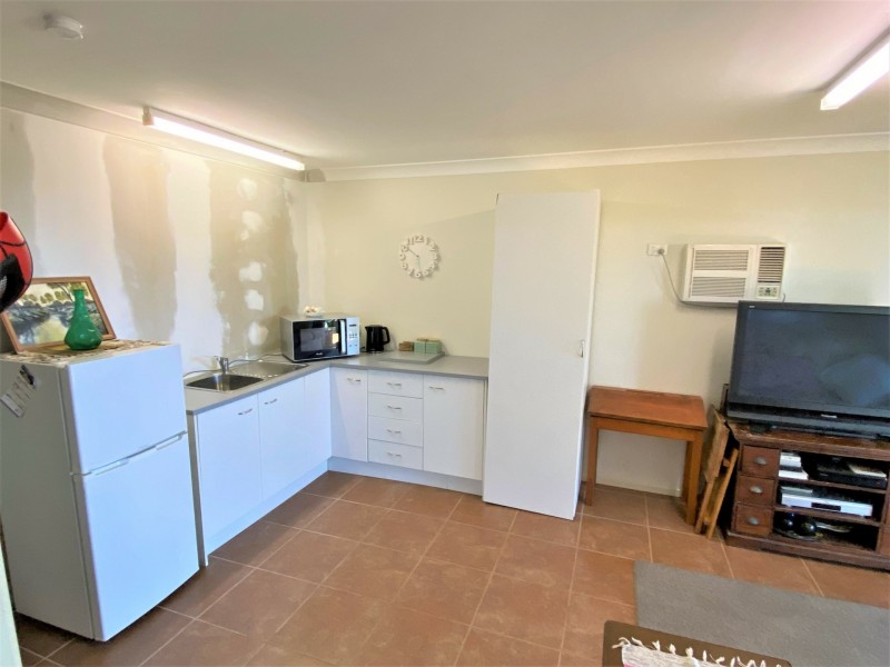 381 Parker Road, Ellesmere QLD 4610