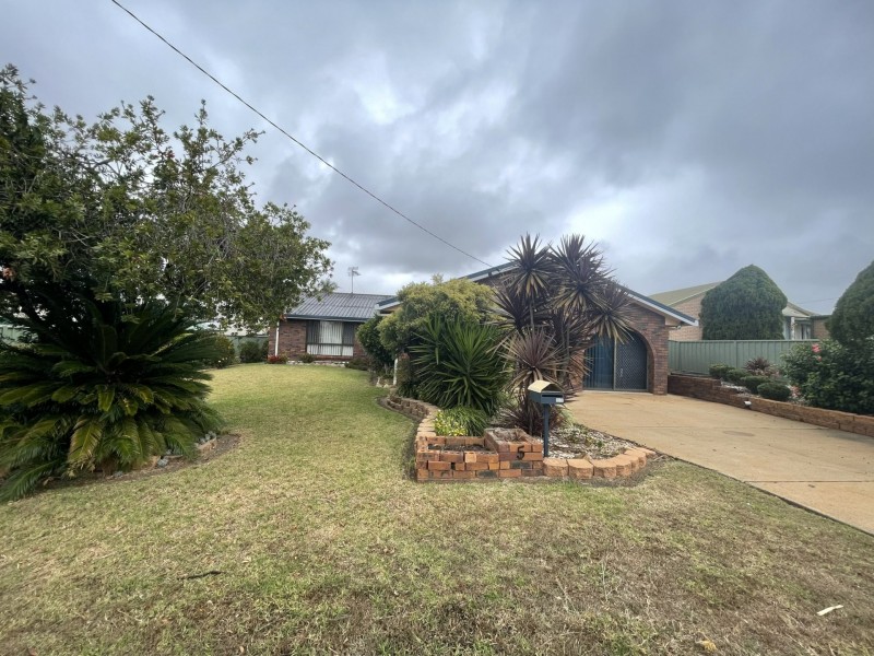 5 Buckingham Street, Kingaroy QLD 4610