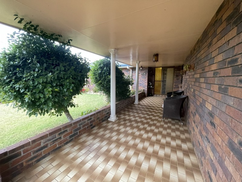 5 Buckingham Street, Kingaroy QLD 4610