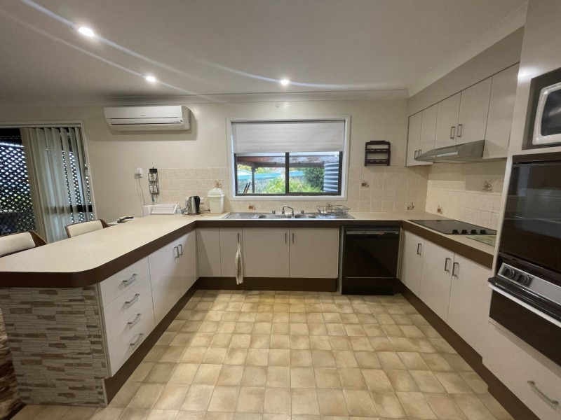 5 Buckingham Street, Kingaroy QLD 4610