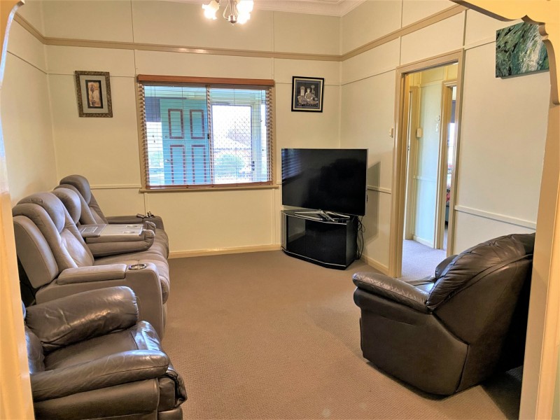 12 Fitzroy Street, Kingaroy QLD 4610