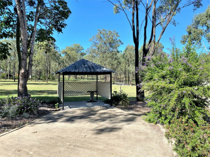 230 Parsons Road, Nanango QLD 4615