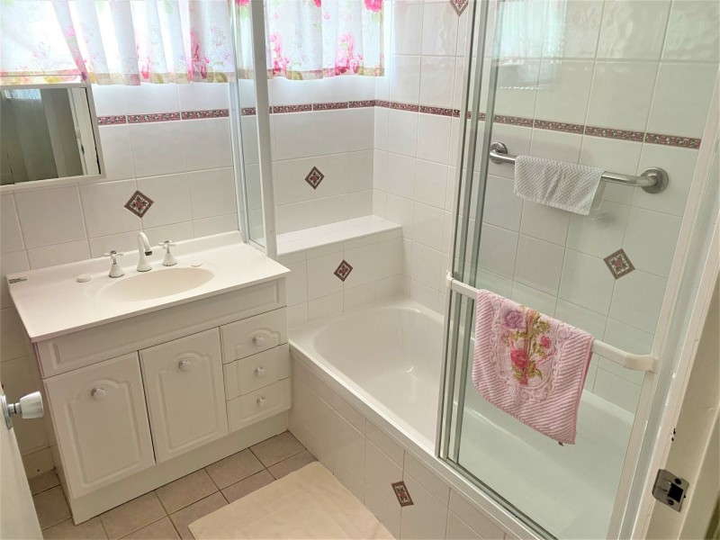 10 Elizabeth Street, Kingaroy QLD 4610