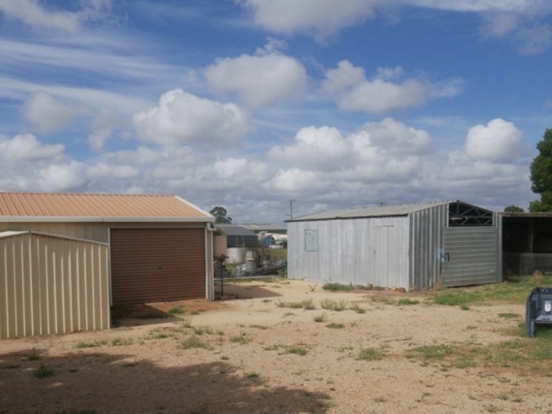 1 Railway Terrace, Kingaroy QLD 4610
