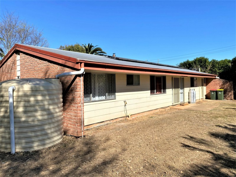 40 Fisher Street, Kingaroy QLD 4610