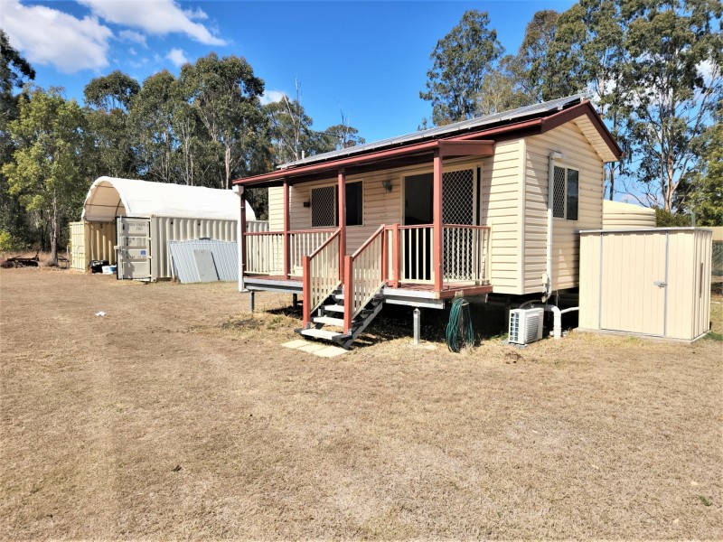 11 Home Street, Nanango QLD 4615