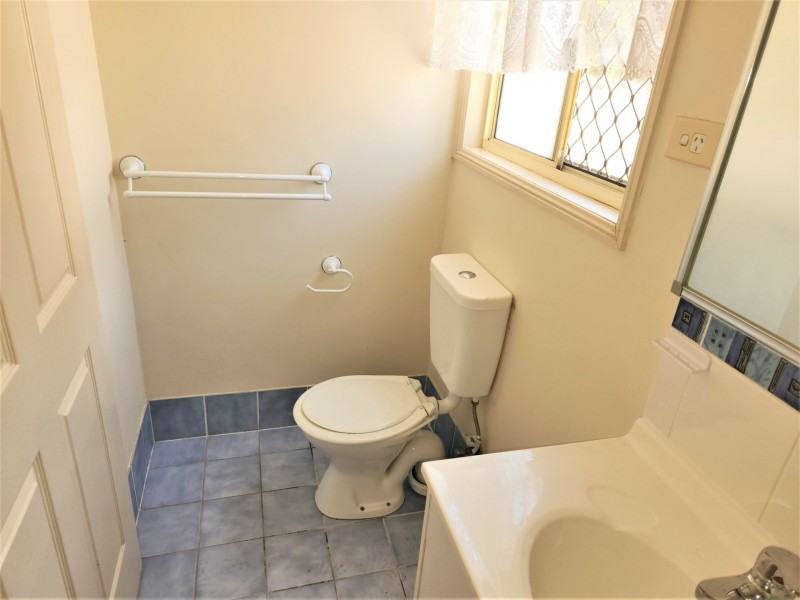 11 Home Street, Nanango QLD 4615