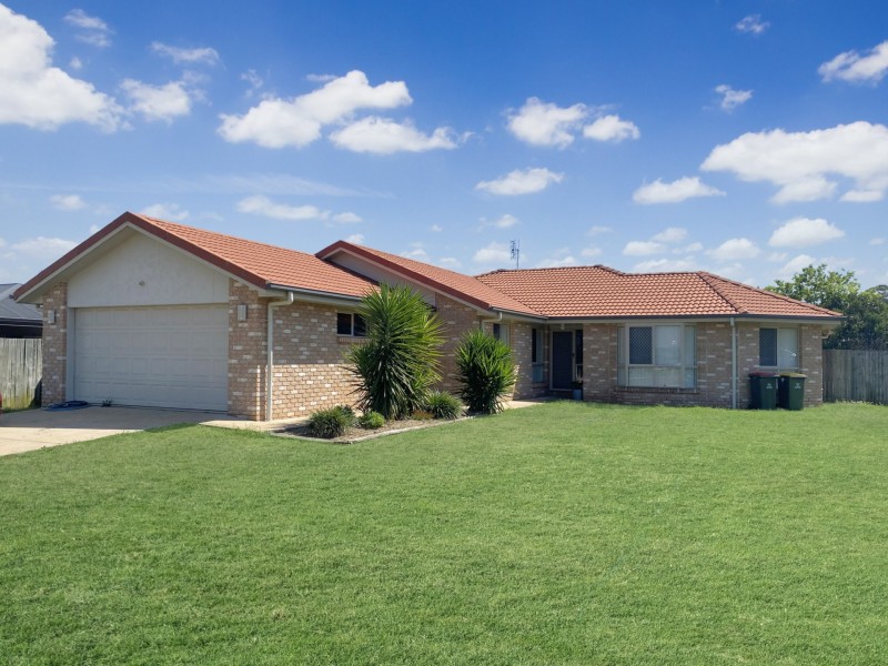 15 Oasis Drive, Kingaroy QLD 4610