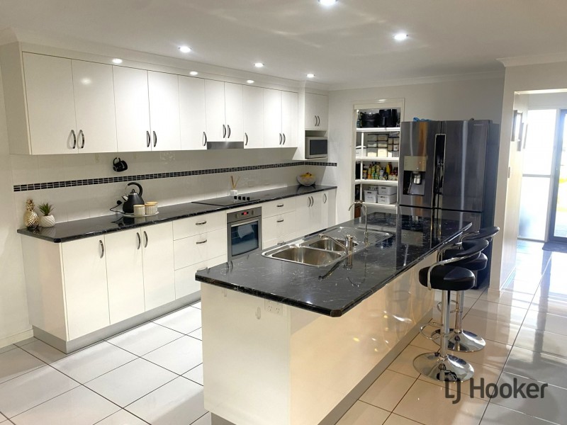27 Darryl Crescent, Kingaroy QLD 4610