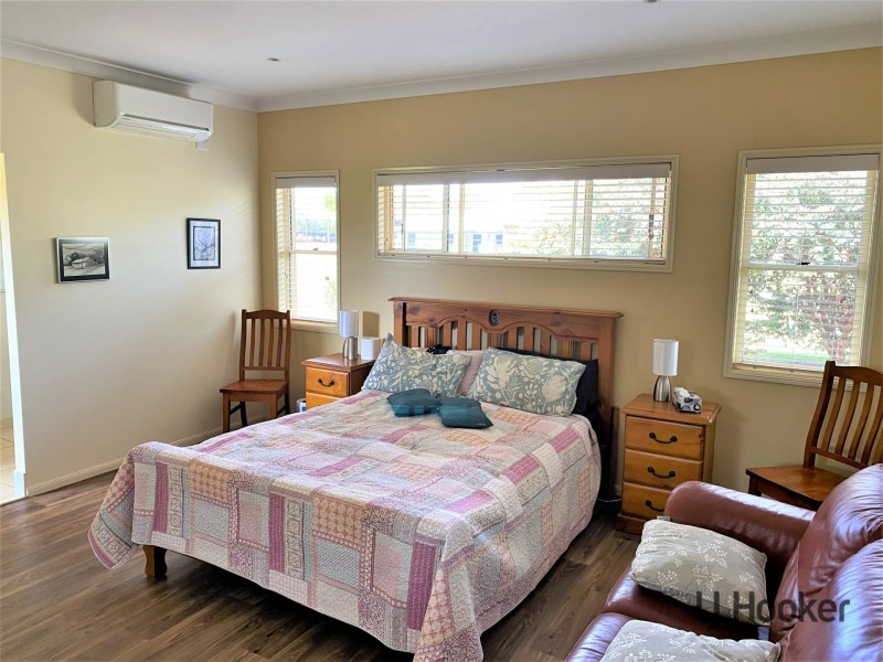 21 – 23 Premier Drive, Kingaroy QLD 4610