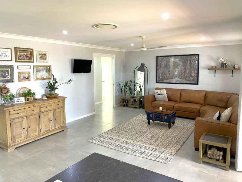 21 Bottlebrush Street, Kingaroy QLD 4610