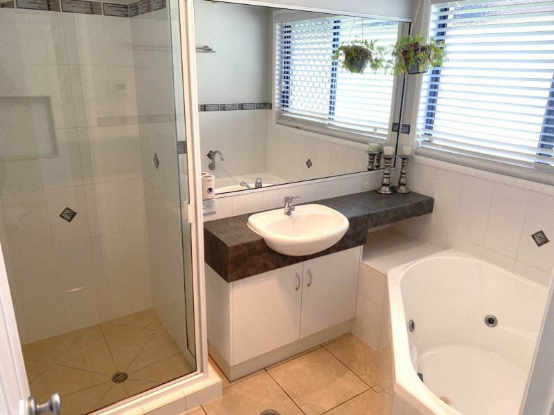 21 Bottlebrush Street, Kingaroy QLD 4610