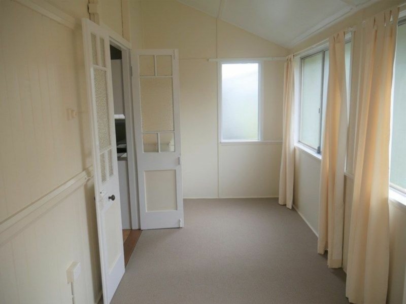 9 Moonya Street, Kingaroy QLD 4610