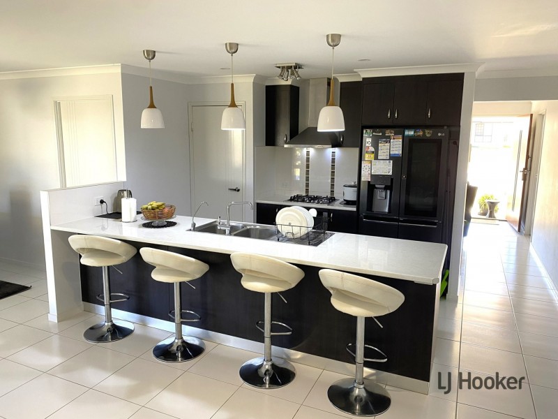 35 Banksia Drive, Kingaroy QLD 4610