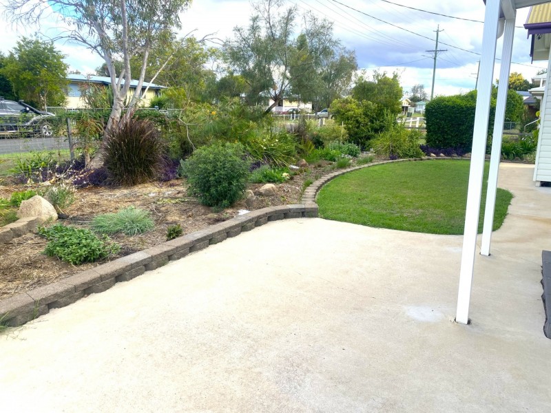 39 Hodge Street, Kingaroy QLD 4610