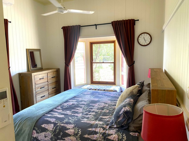 45 Millers Road (Redrock Retreat), Kingaroy QLD 4610