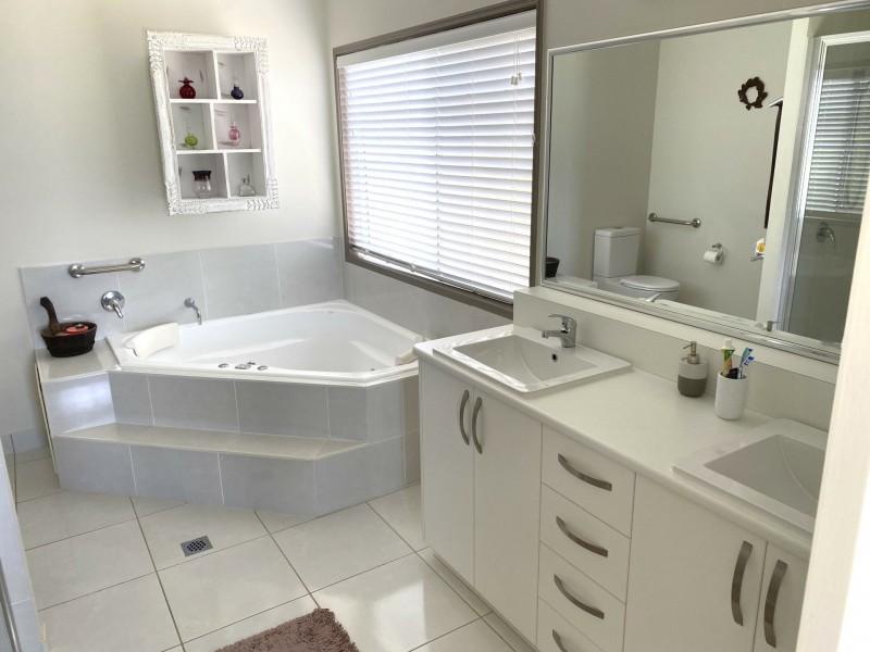 276 Birt Road, Kingaroy QLD 4610