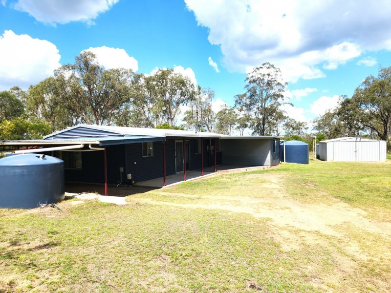 53 Oliver Road, Nanango QLD 4615