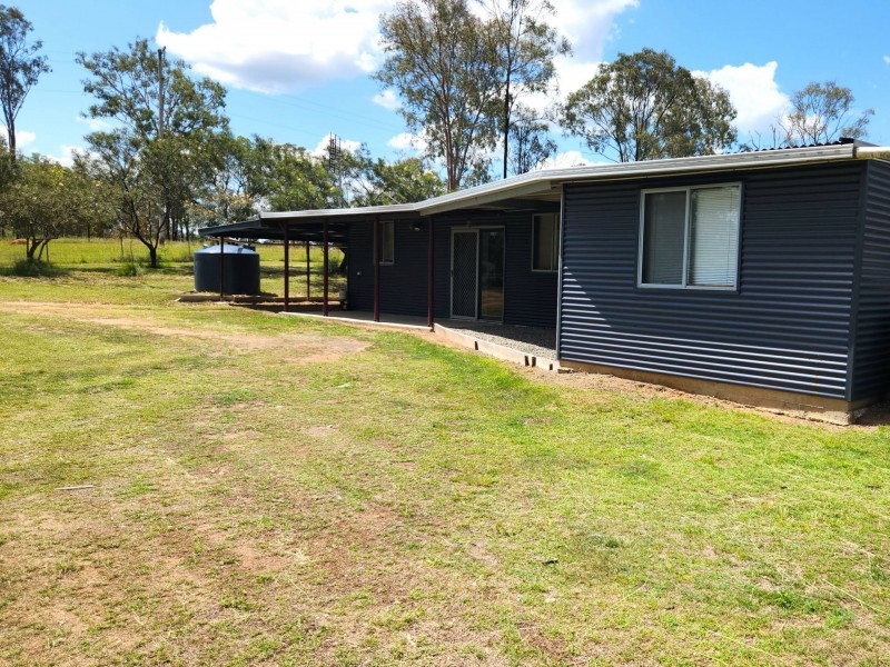 53 Oliver Road, Nanango QLD 4615