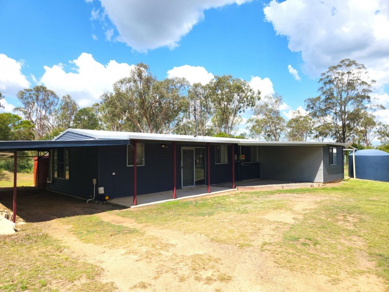 53 Oliver Road, Nanango QLD 4615