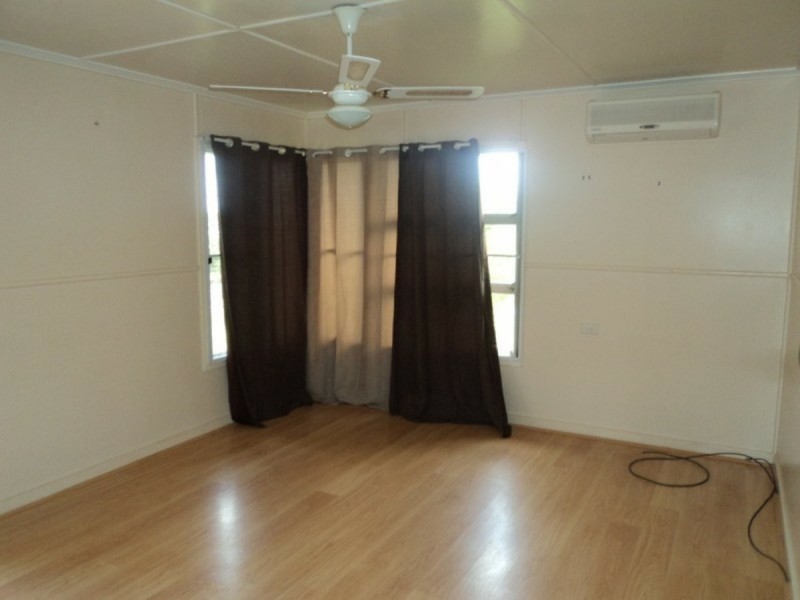 6 Murphy Street, Kingaroy QLD 4610