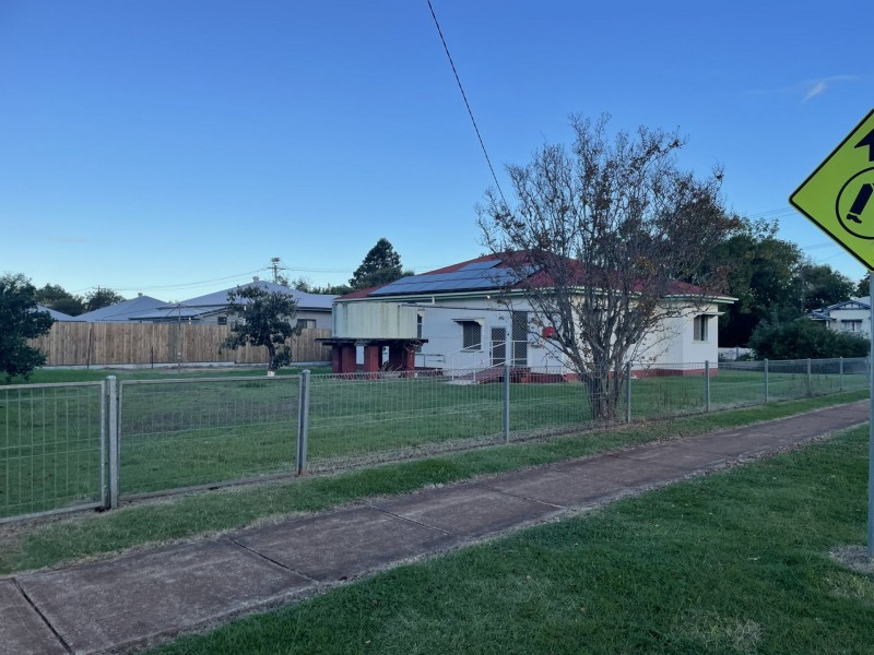 46 Markwell St, Kingaroy QLD 4610