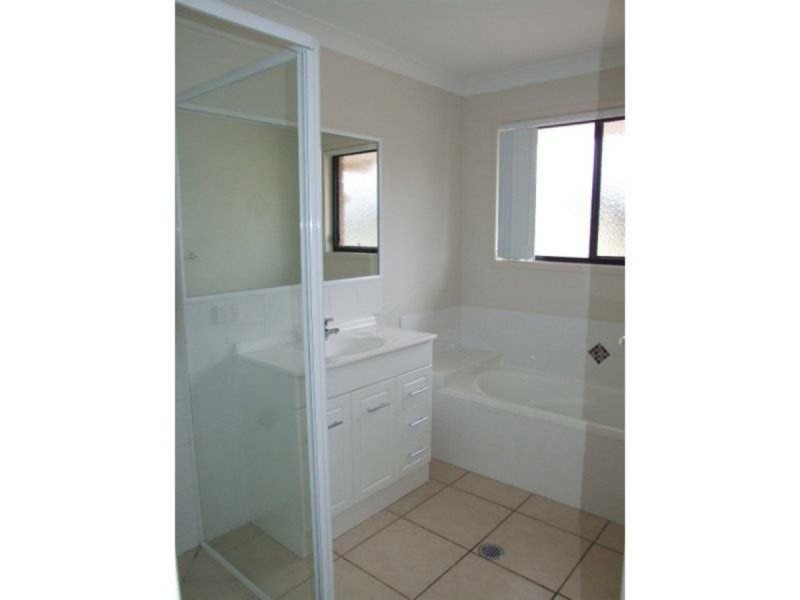 5 Burns Crescent, Wondai QLD 4606