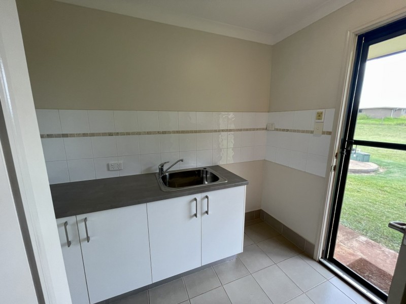 32-34 King Street, Memerambi QLD 4610