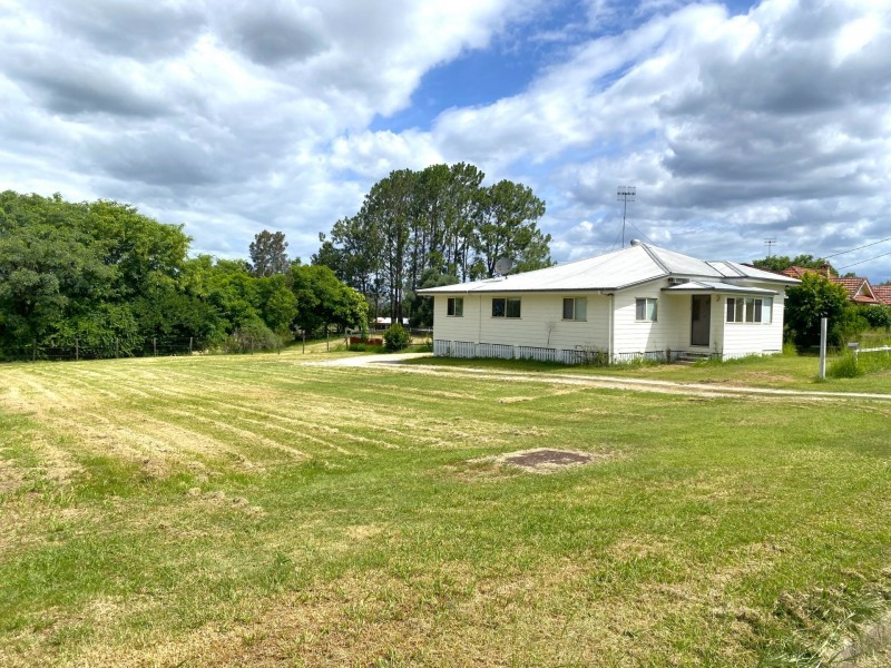 34 Perkins Street, Murgon QLD 4605