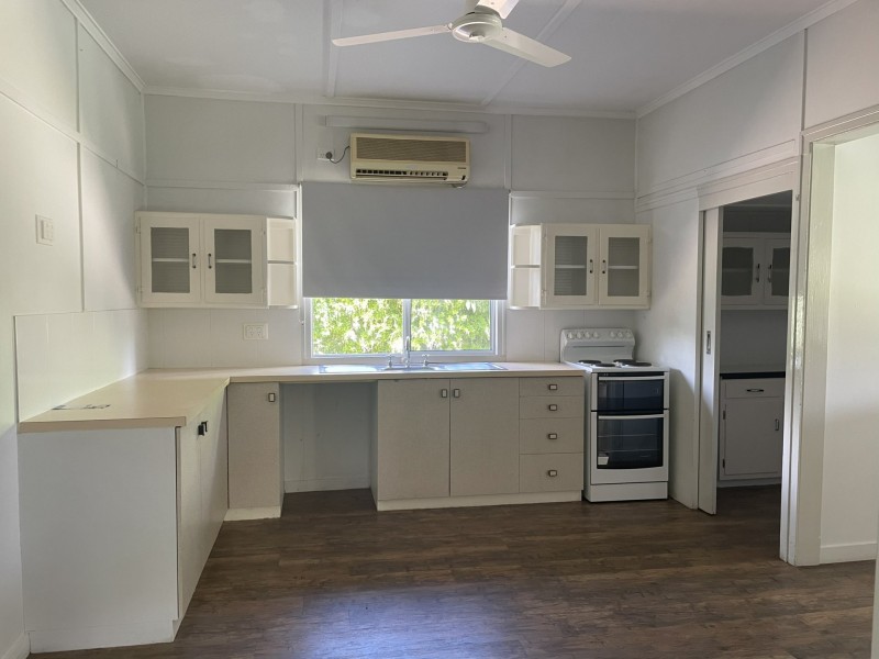 38 Youngman Street, Kingaroy QLD 4610
